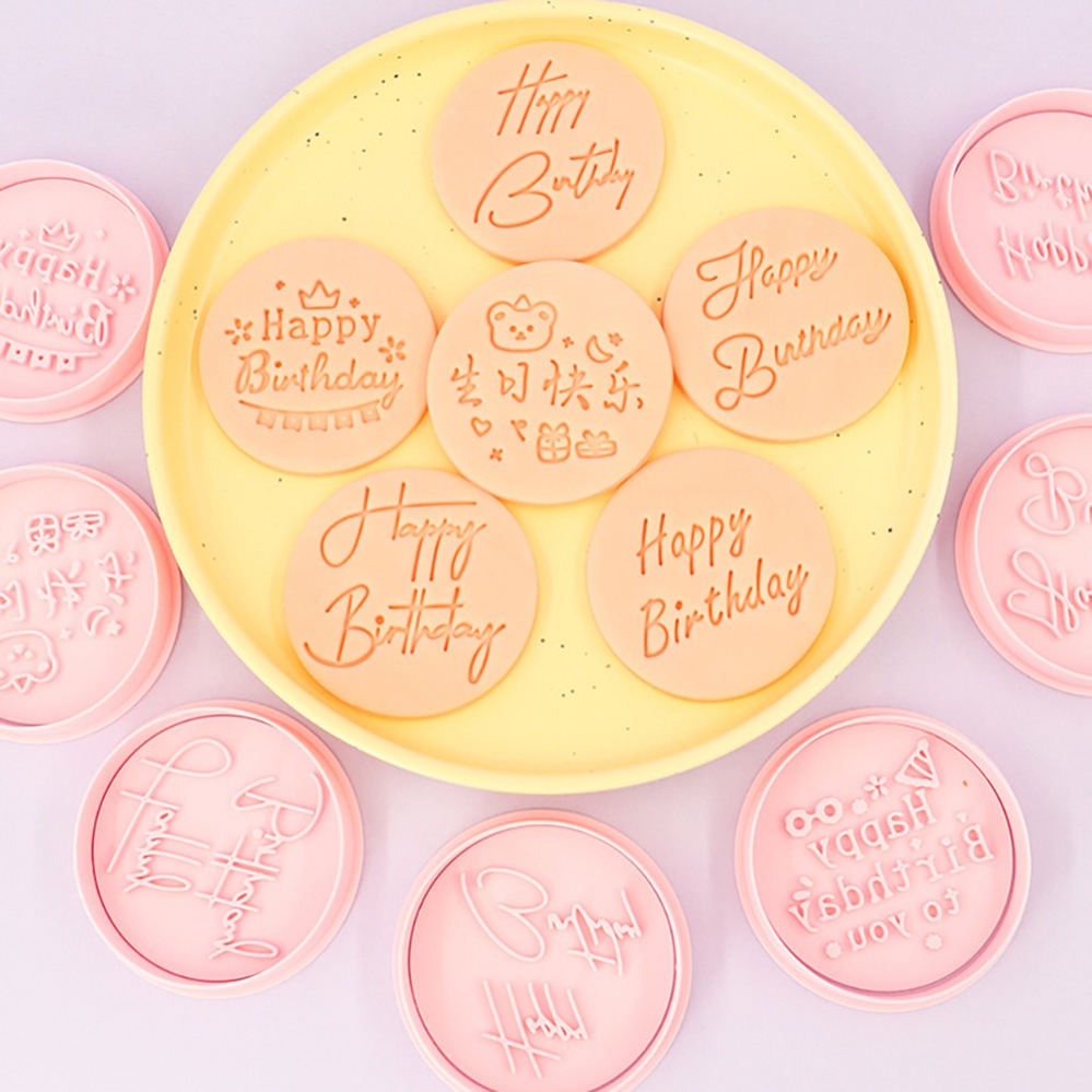 Happy Birthday Cookie Cutters  - Kitchen Appliances Baking recension och pris