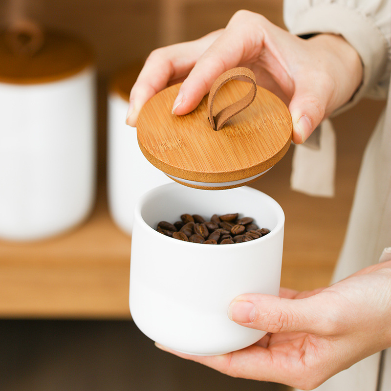 Nordic Ceramic Storage Jar Mat - Kitchen Appliances Manufacturers recension och pris